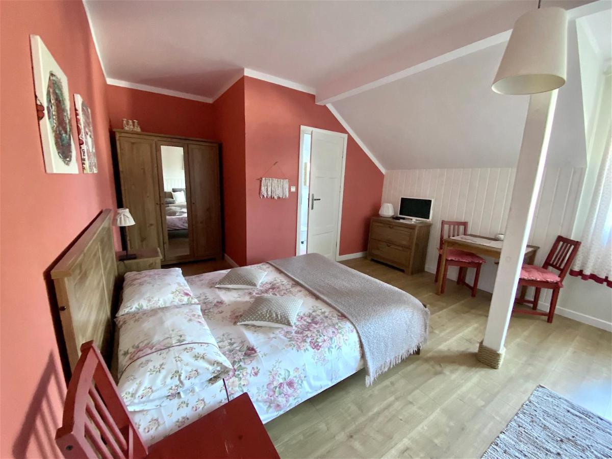 Szary Domek Apartamenty Ustka Bagian luar foto