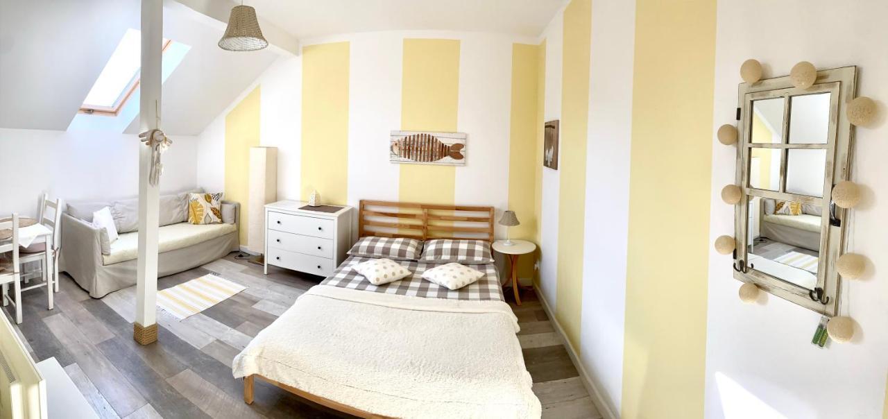 Szary Domek Apartamenty Ustka Bagian luar foto